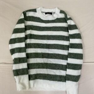 Dokotoo Green & White Striped Knit Sweater – Size Small